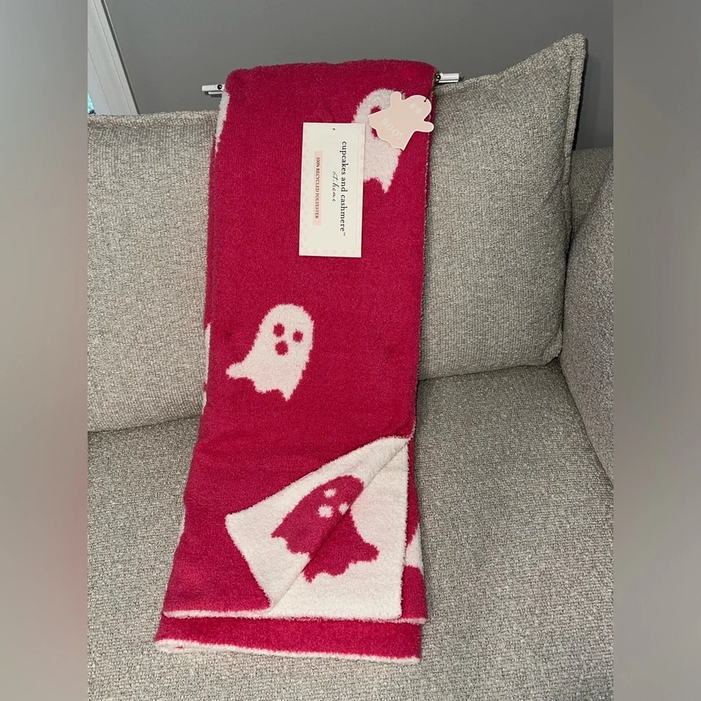 Cupcakes and Cashmere Hot Pink Ghost Blanket NWT